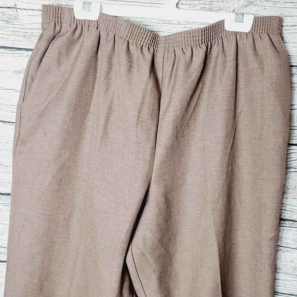 Alfred Dunner Brown Elastic Waist Comfortable Waist Pants Size 18 - Picture 2 of 8